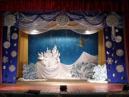 Другое: работа в ДК им.Горького