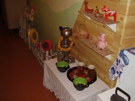 Другое: Декоративное украшение детского сада